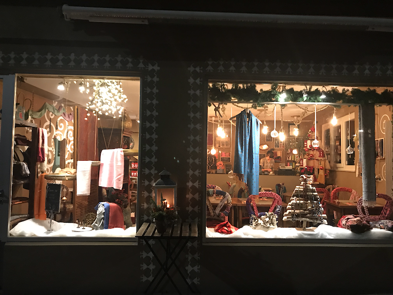 Ananda Café-Boutique