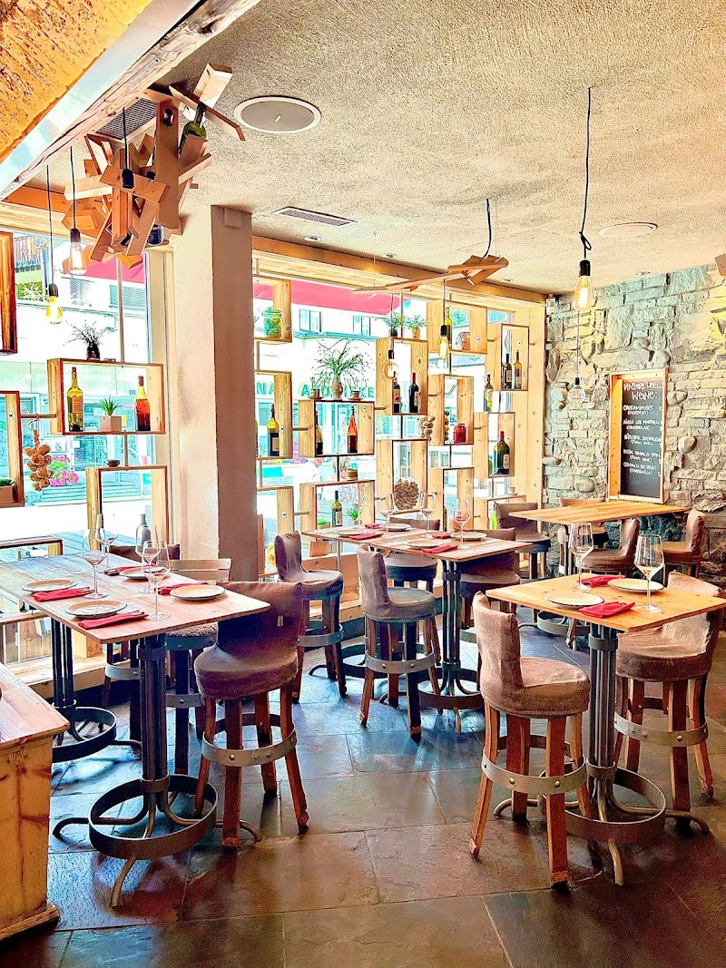 Bellini Vini e Spuntini – Mediterran Restaurant in Arosa