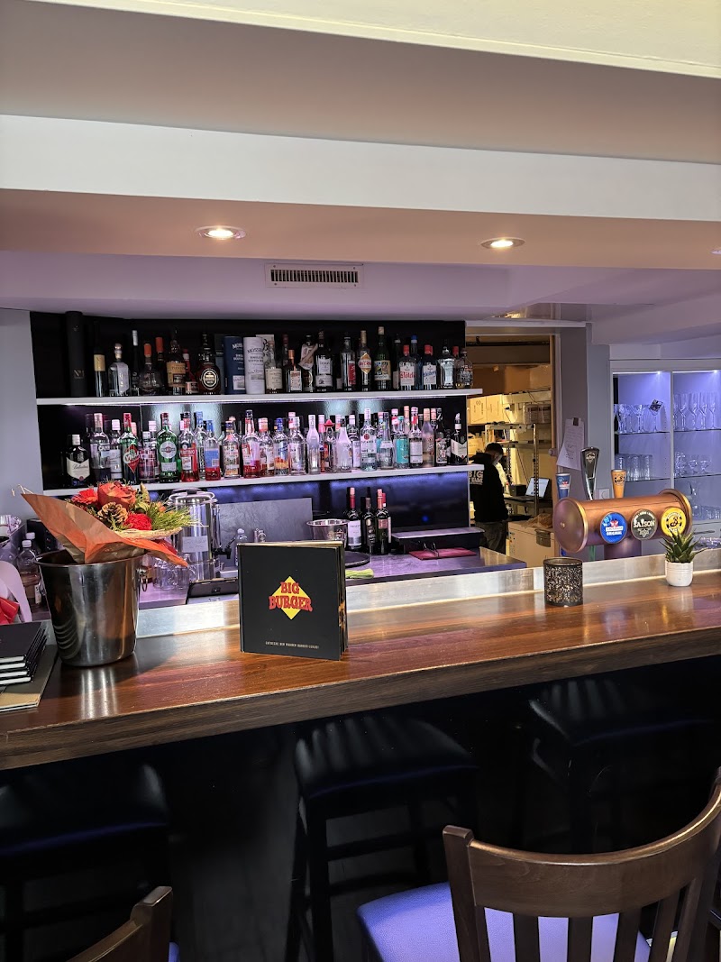 Big Burger Männedorf Diner & Lounge – Burger Restaurant in Männedorf