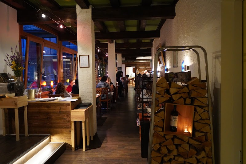 Bündner Stube – Schweizerisch Restaurant in Vals