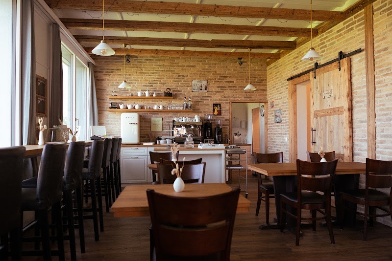 Café Friedegg – Café Restaurant in Aeschi bei Spiez