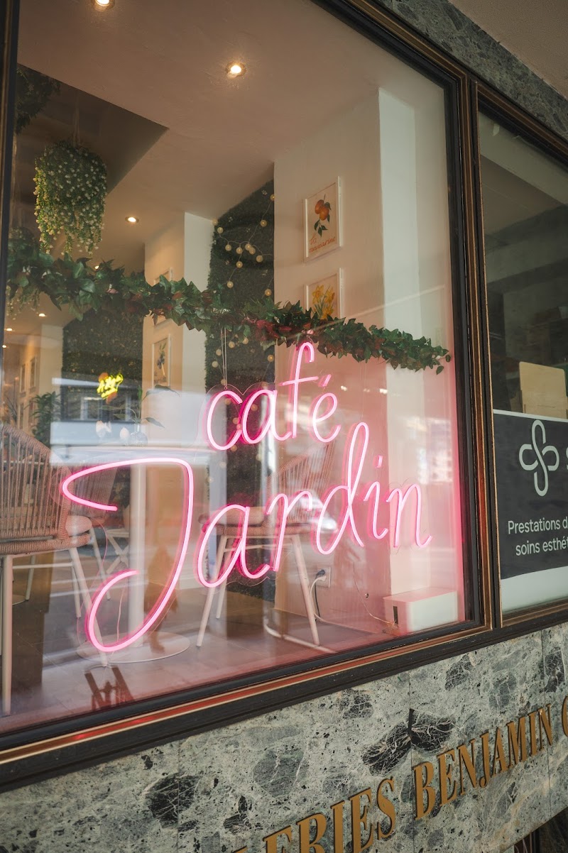 Café Jardin | Specialty Coffee Shop – Coffeeshop Restaurant in Pl. Benjamin-Constant 1