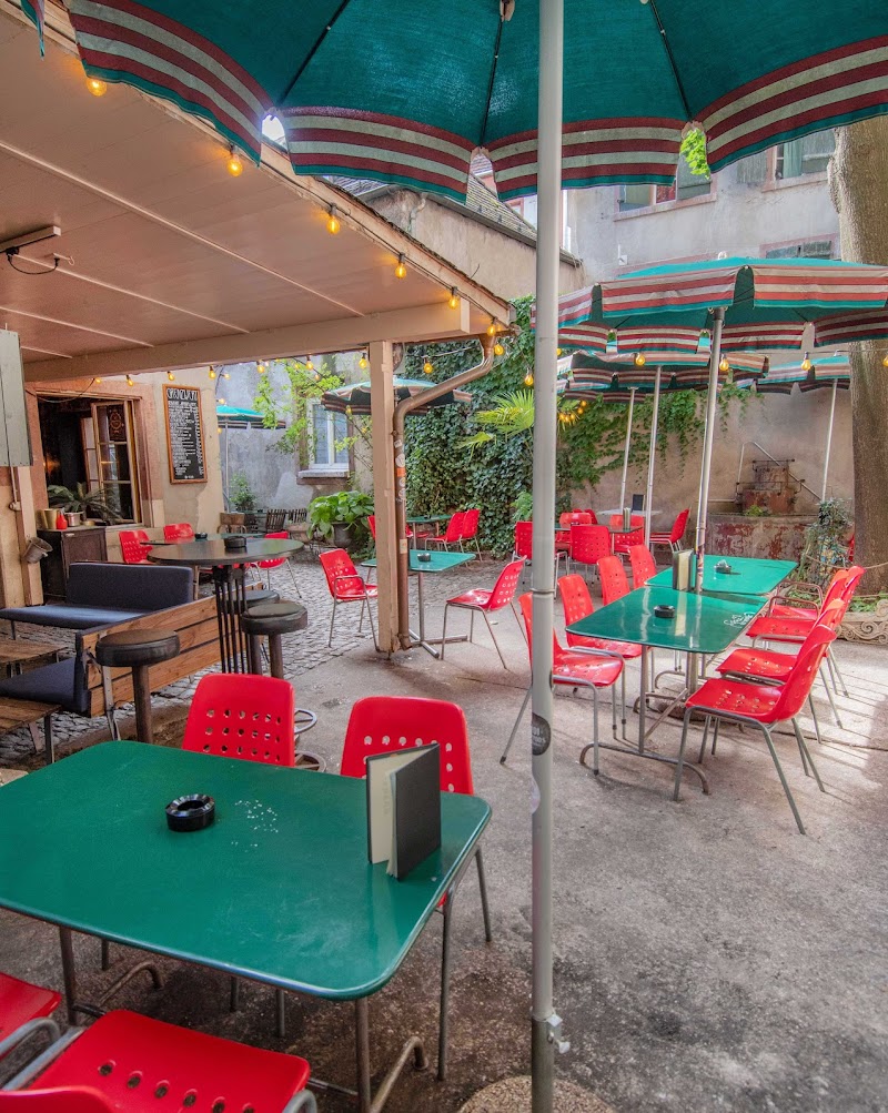 Grenzwert Bar Basel – Bar Restaurant in Basel