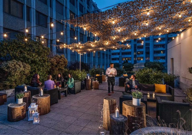 Fourtwenty Restaurant & Bar – Bar Restaurant in Zürich