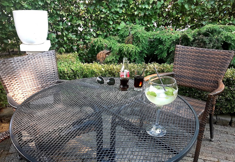 Gasterij "Zuidbarge" – Restaurant in AK Emmen