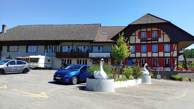 Gasthof Schwanen – Gasthof-Unterkunft Restaurant in Radelfingen