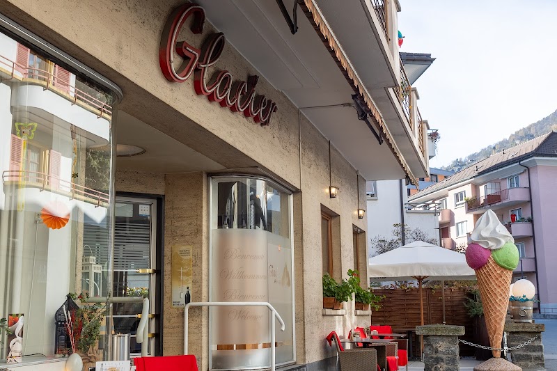 Glacier Bar – Café Restaurant in Brig-Glis