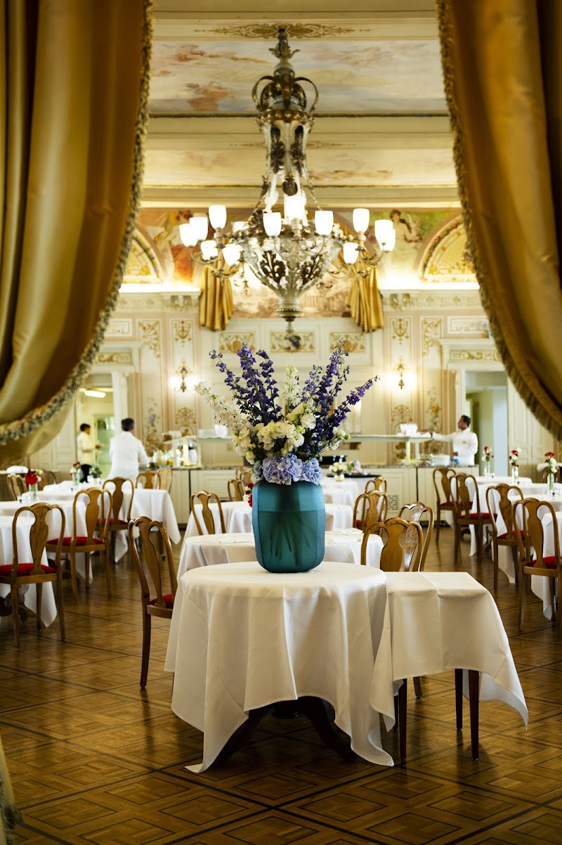 Grand Restaurant im Kronenhof – Restaurant in Pontresina