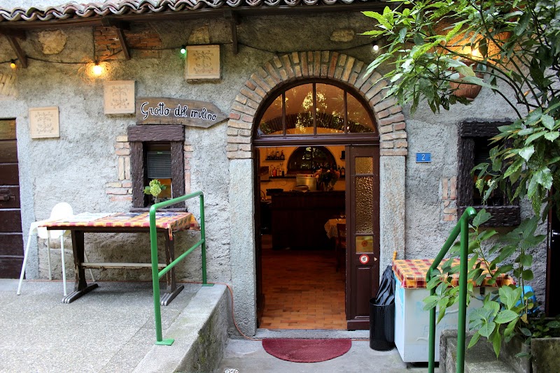 Grotto del Mulino – Schweizerisch Restaurant in Morbio Inferiore