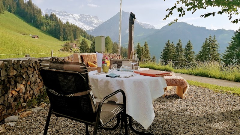 Hohliebestübli – Schweizerisch Restaurant in Adelboden