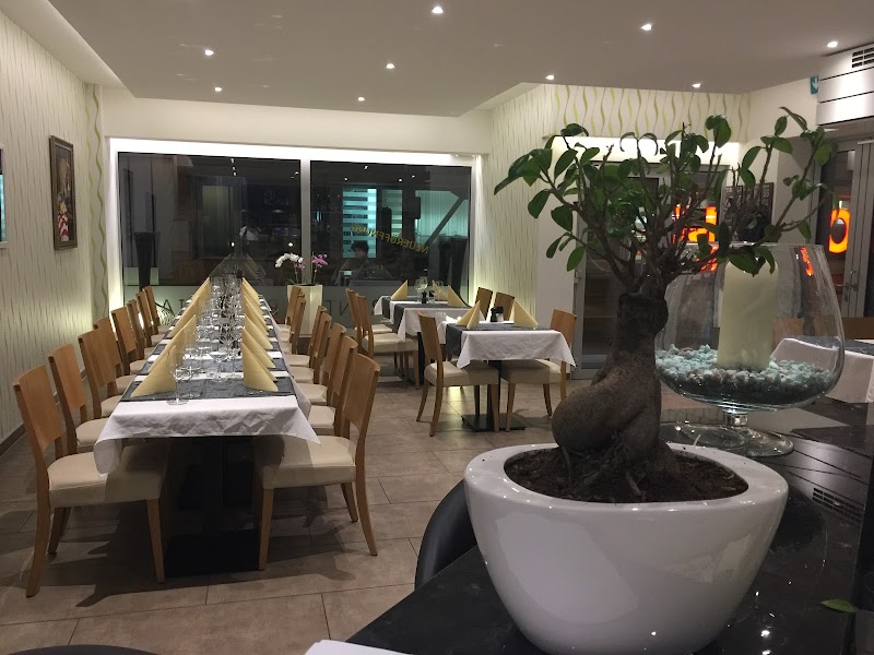 Troja – Kebabimbiss Restaurant in Zürich