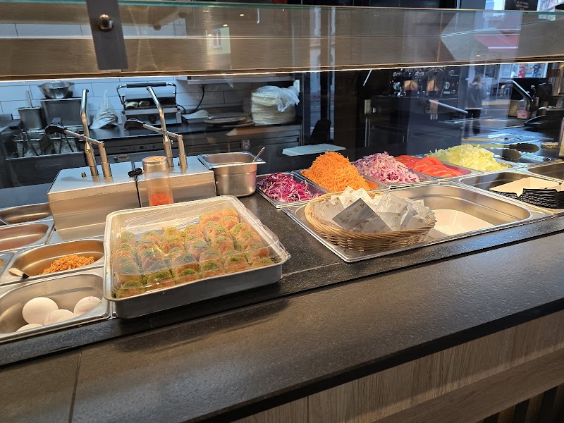 Züri Bistro Albisriederplatz – Fast-Food-Restaurant Restaurant in Zürich